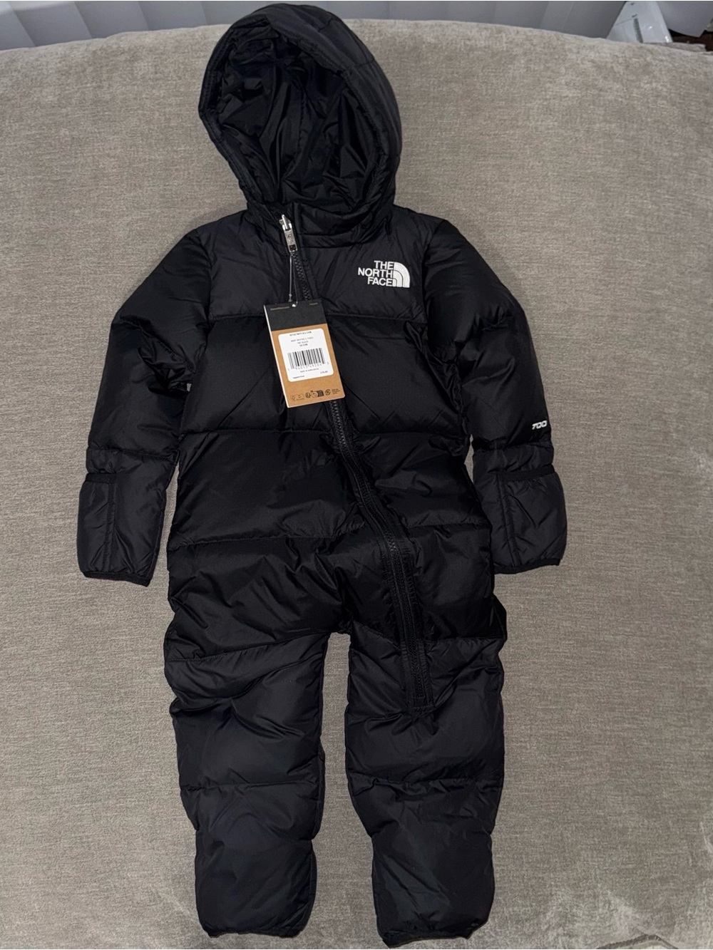 The North Face kids baby nuptse 1 piece 700 fill size 18-24m NWT